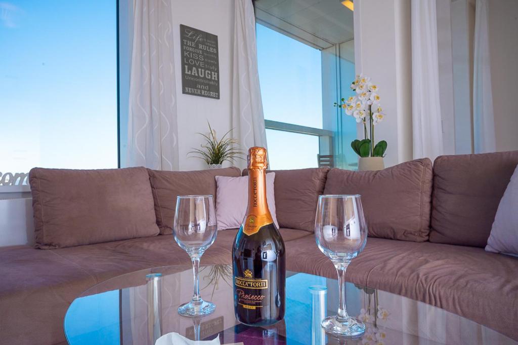 Panoramaview/31Thfloor!/Luxury/Wifi/Parking Apartment Bratislava Exterior photo